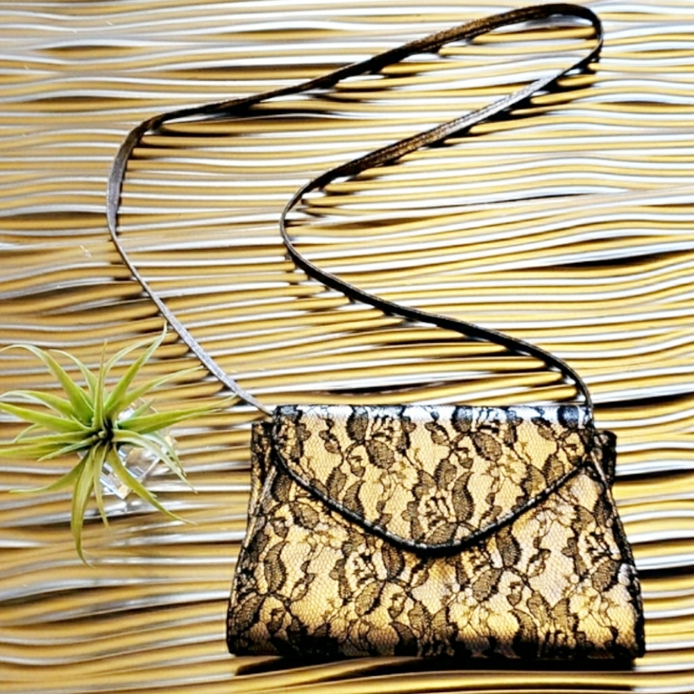 Neiman Marcus Lace Clutch Purse Black/Metallic